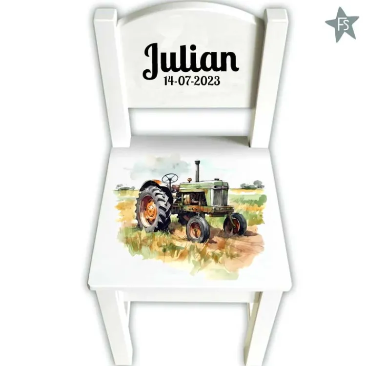 Clearance Houten geboortestoeltje met naam en tractor groen Geboortestoeltje Met Naam | Kraamcadeau Jongen