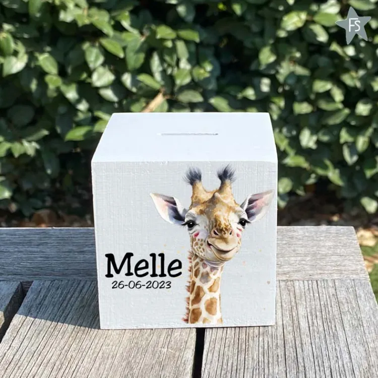 New Houten spaarpot giraffe met naam Spaarpot Met Naam | Kraamcadeau Meisje