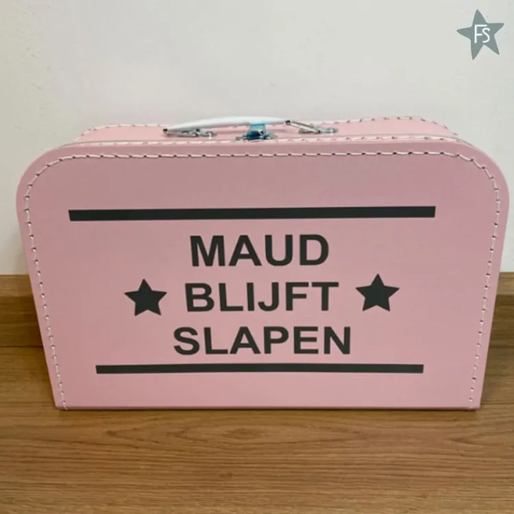 Sale Kinderkoffertje met naam van tv programma "Chantal blijft slapen" Koffertje Met Naam | Kraamcadeau Meisje