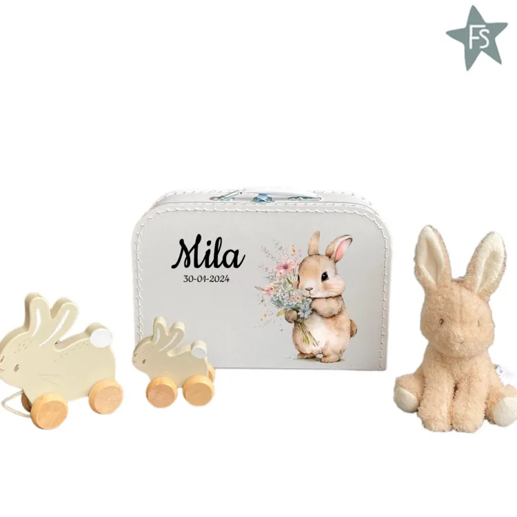New Kraampakket koffertje met naam met ko en trekdier kos Little Dutch Newborn Naturals | Kraampakketten